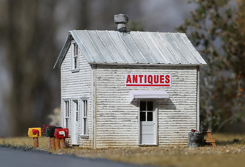 Small Antique Shop - kit