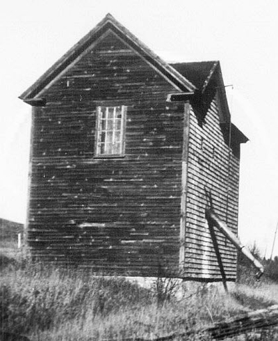 Weeks Mills Water Tower