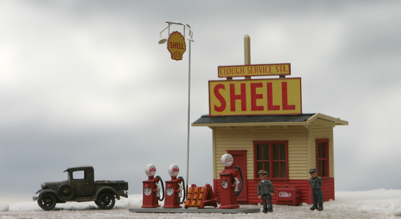 Clough Service Station